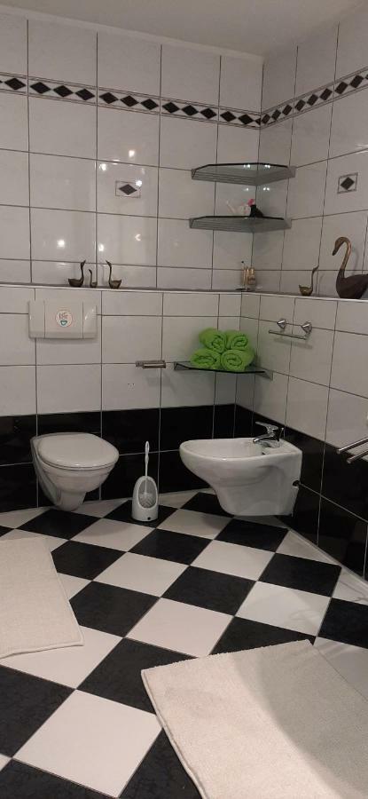 Ferienwohnung Mauritzburg Krefeld Exterior foto