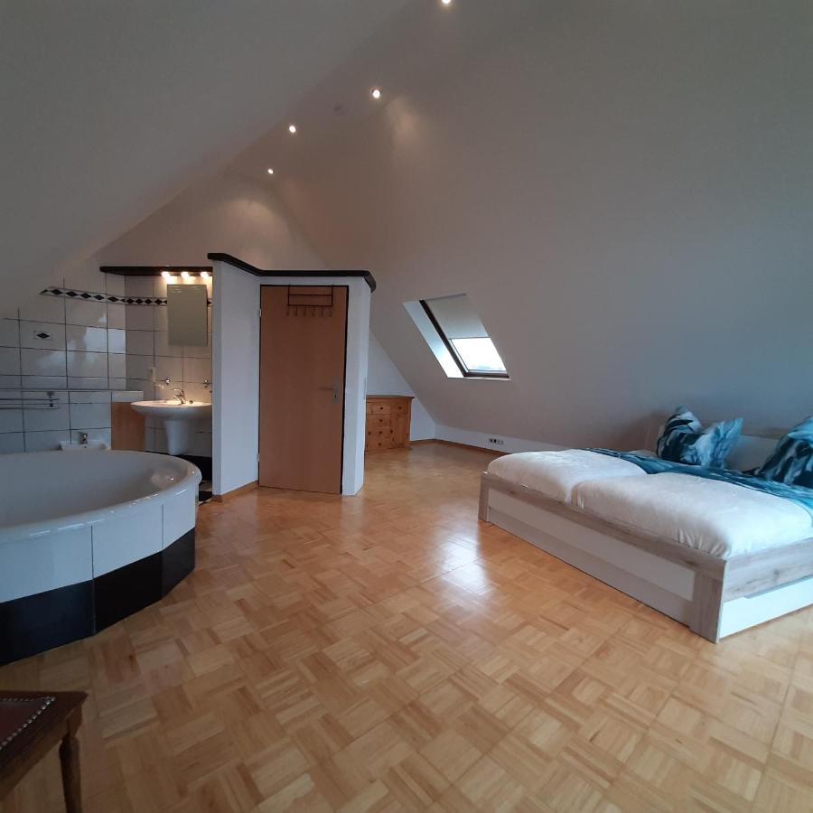 Ferienwohnung Mauritzburg Krefeld Exterior foto